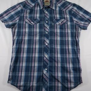 levi's cowboy style short sleeve shirt